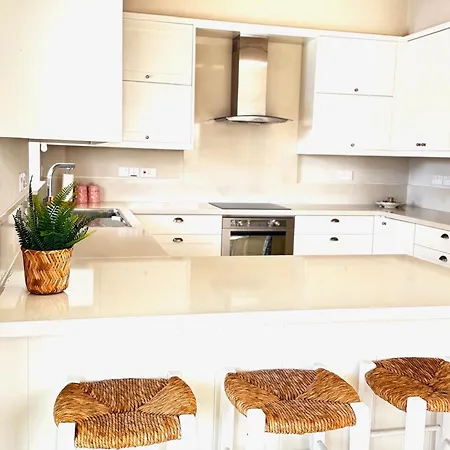 Hephaestus Family Villa, Ayia Triada Villa *